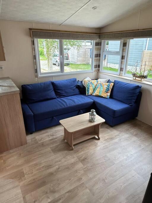 Chalet De Bult White 2 Persons Exterior photo